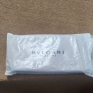 Bulgari Parfums Shimmering Makeup Remover